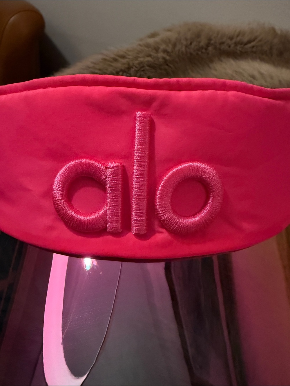 💕😎ALO Yoga Airlift Visor!😎💕 - Picture 5 of 6